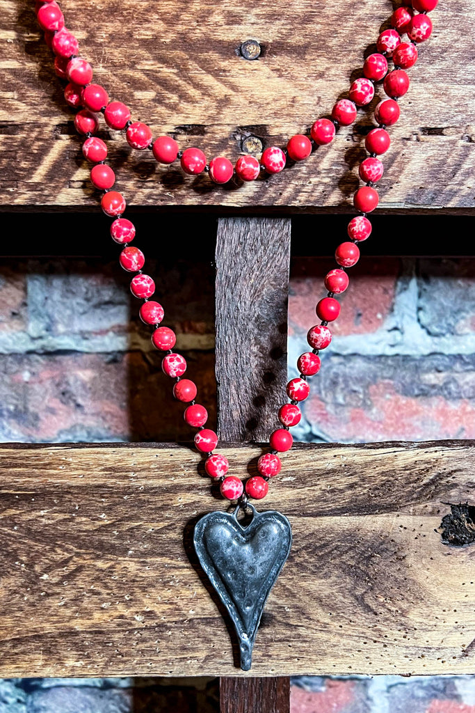 LOVING HEART NECKLACE IN RED