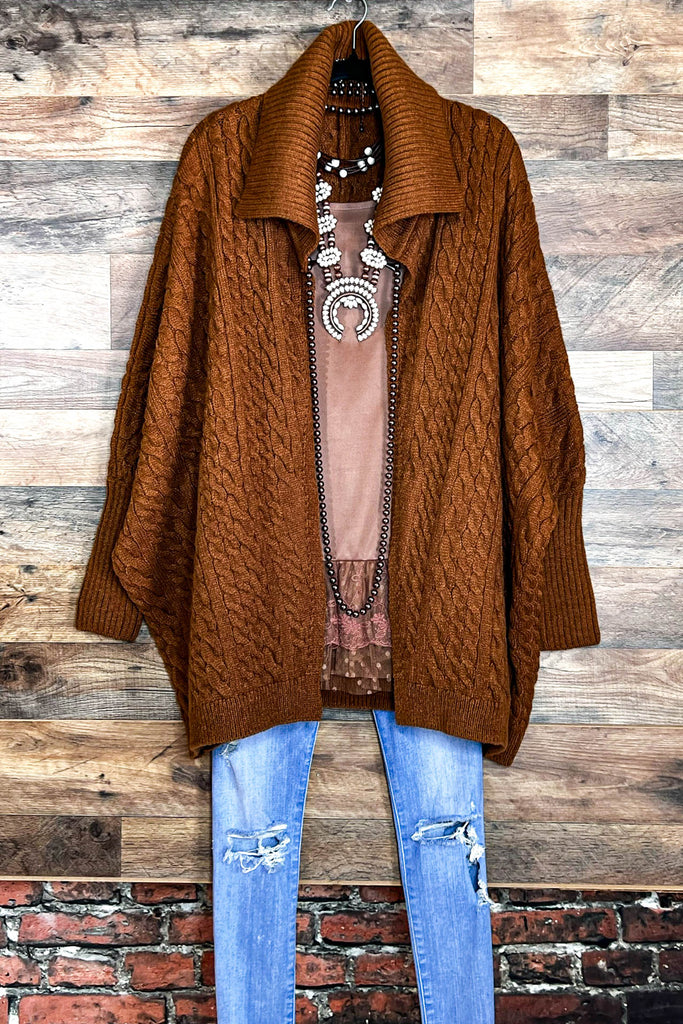 SOME KIND OF WONDERFUL COZY CARDIGAN IN GOLD BROWN