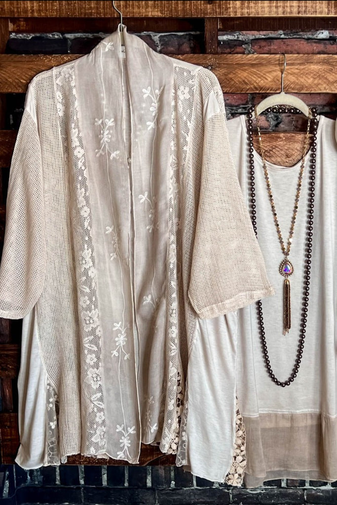 Come Together Lace Ash Taupe Set 2 PCS Tunic & Cardigan