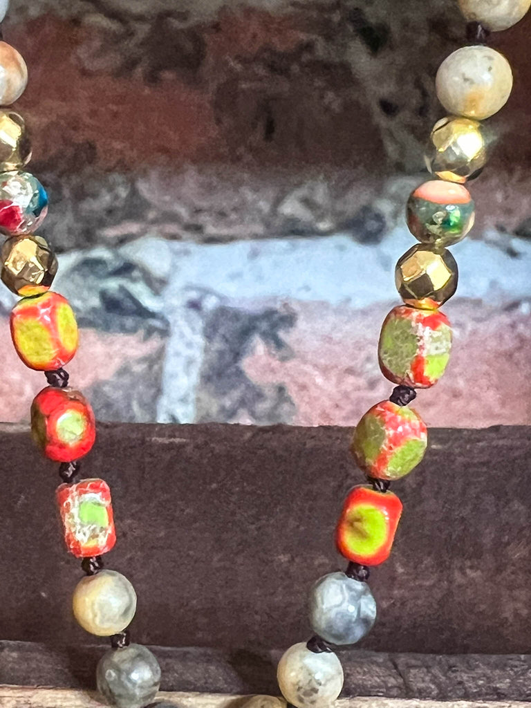 BALI FIESTA GOOD VIBES NATURAL STONES MULTI-COLOR