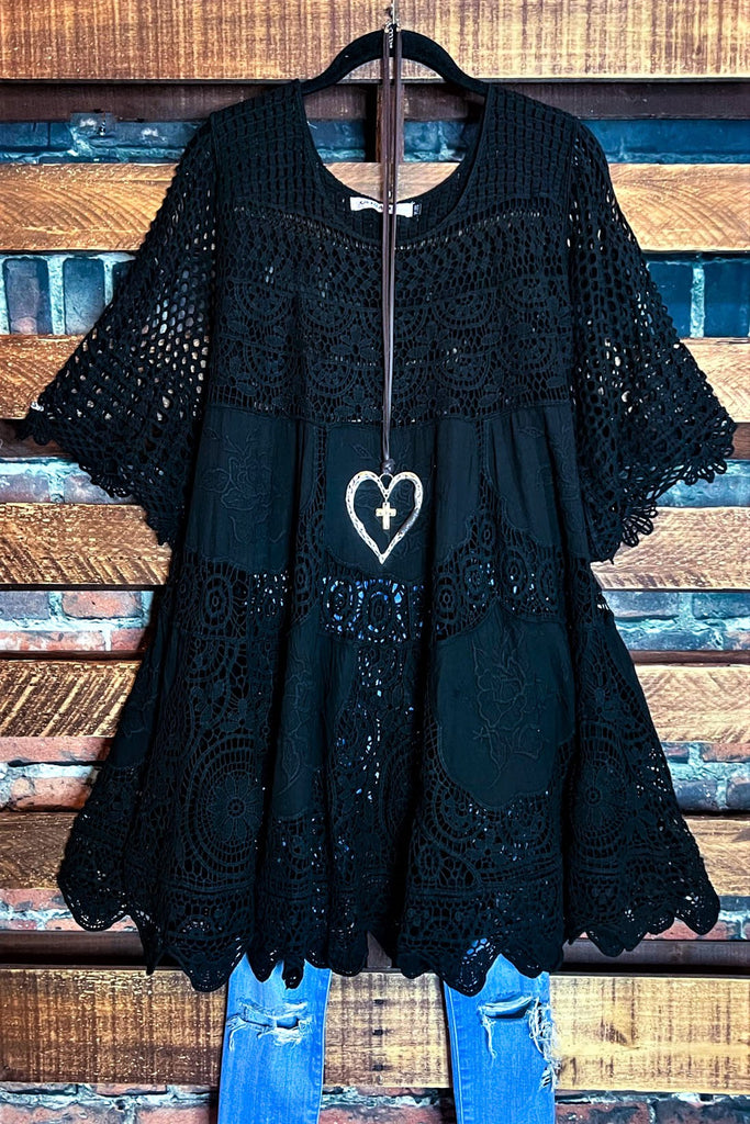 A FAIRYTALE PRETTY UNIQUE 100% COTTON BLACK LACE TUNIC