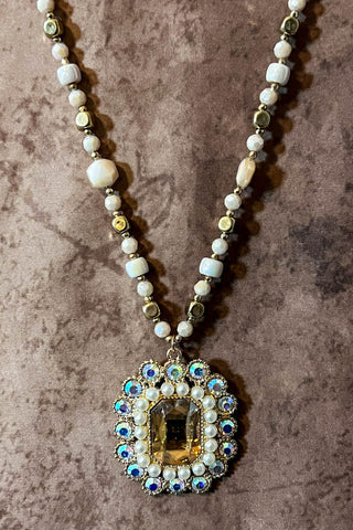 TOUCH OF MAGIC PEARLS LAYERED NECKLACE