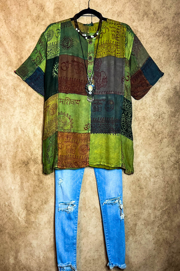 GENUINE SOUL PEASANT GREEN & MULTI-COLOR PATCHWORK TOP------SALE