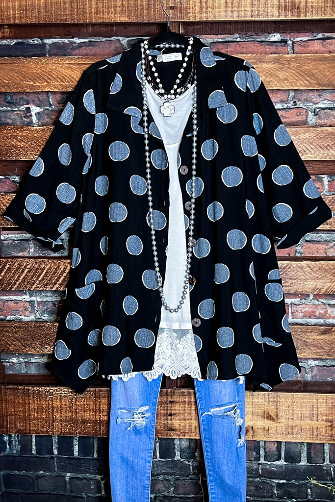 A DARLING LOOK POLKA DOT SHIRT TUNIC IN BLACK