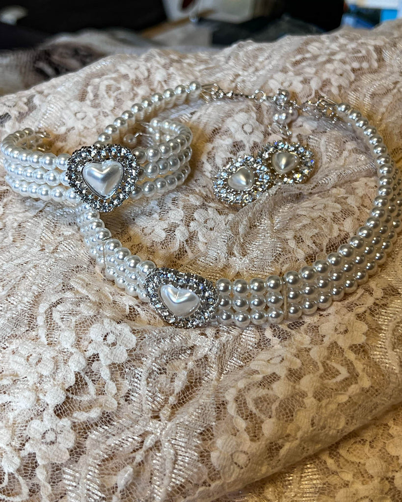 Classic Timeless Pearl 3PCS Set Necklace, Bracelet & Earring