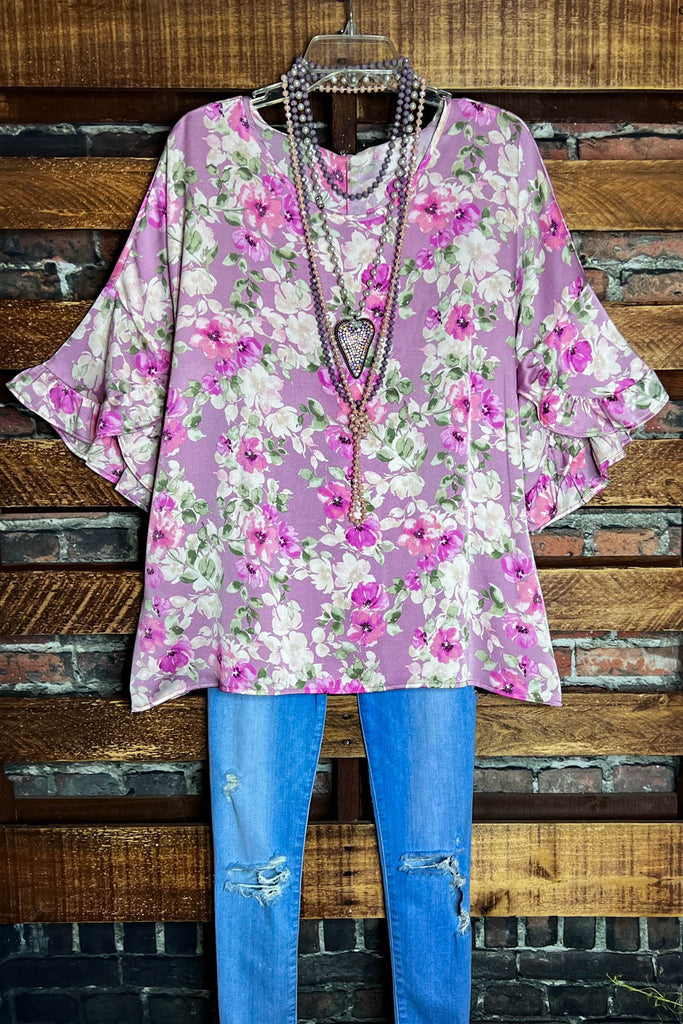 CITY OF LOVE FLORAL BLOUSE IN LILAC & MULTI-COLOR