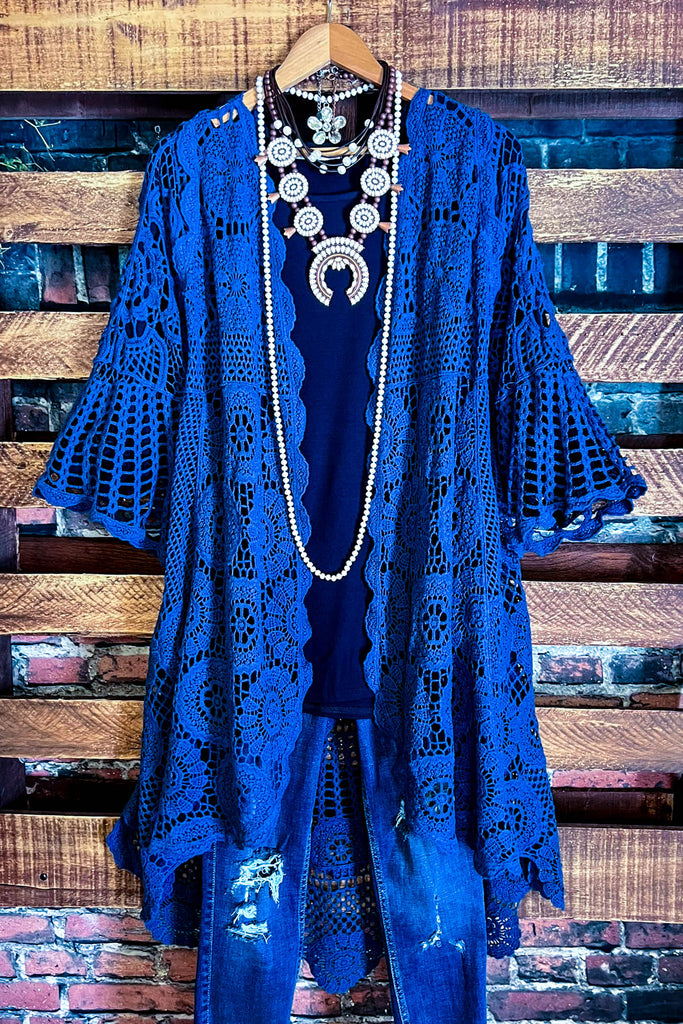 MADE TO PERFECTION NAVY BLUE CROCHET CARDIGAN