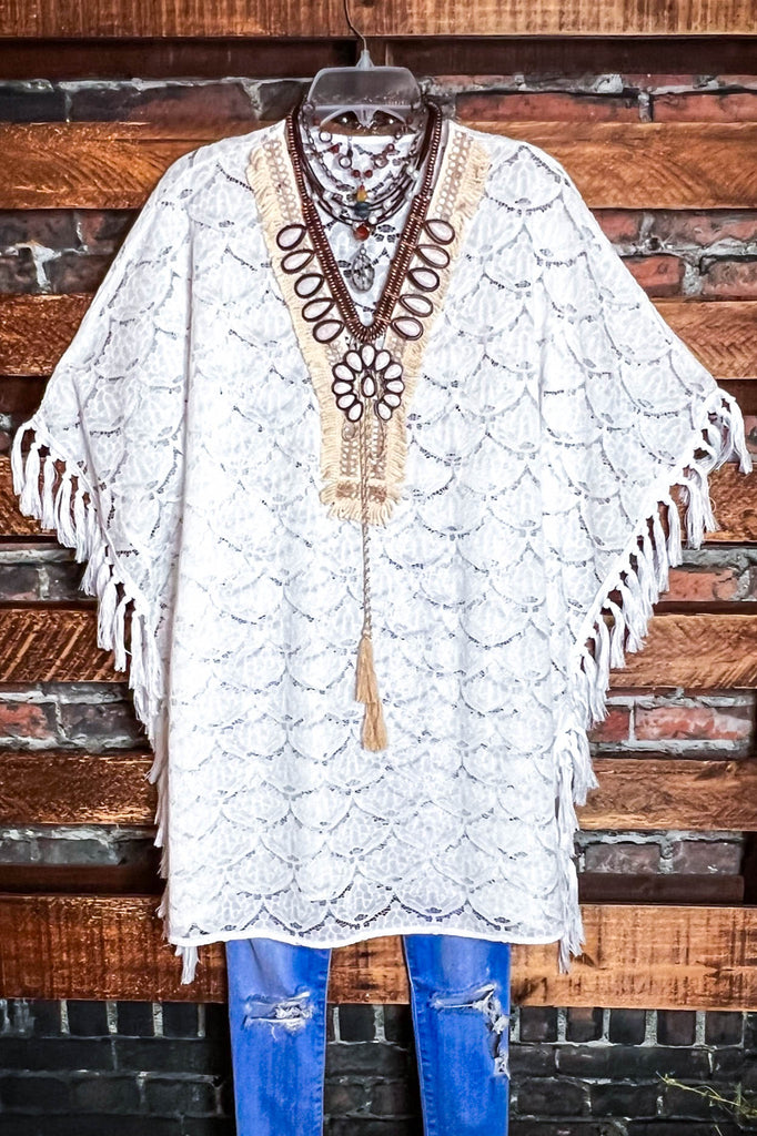 PARADISE COAST BEAUTY WHITE LACE PONCHO COVER UP TUNIC