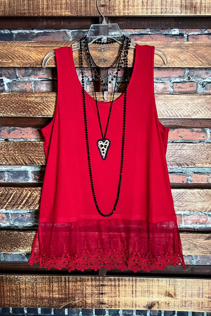 PRETTY PASSION LACE EXTENDER TOP IN RED RUBY