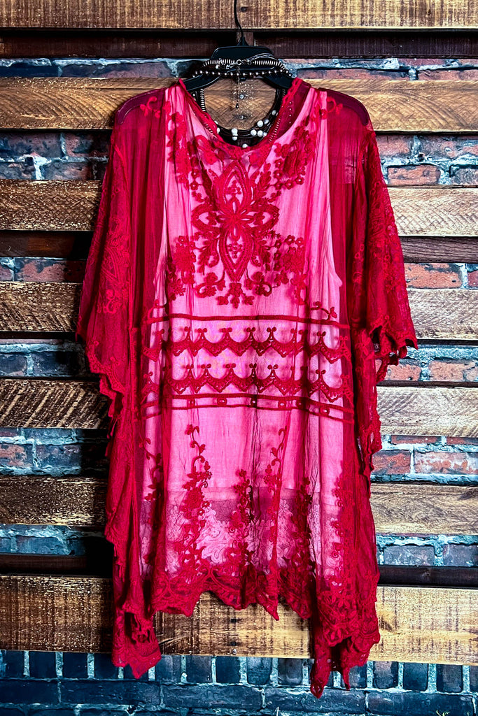 VINTAGE ANGEL PRETTY RED RUBY LACE KIMONO