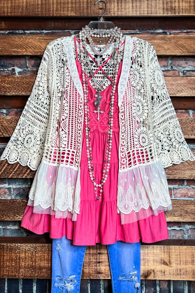 DELICATE TOUCH CROCHET & LACE VINTAGE INSPIRED CARDIGAN BEIGE