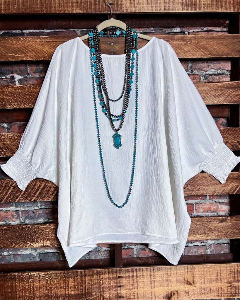 BEAUTY AND STYLE COMFY OFF WHITE TUNIC