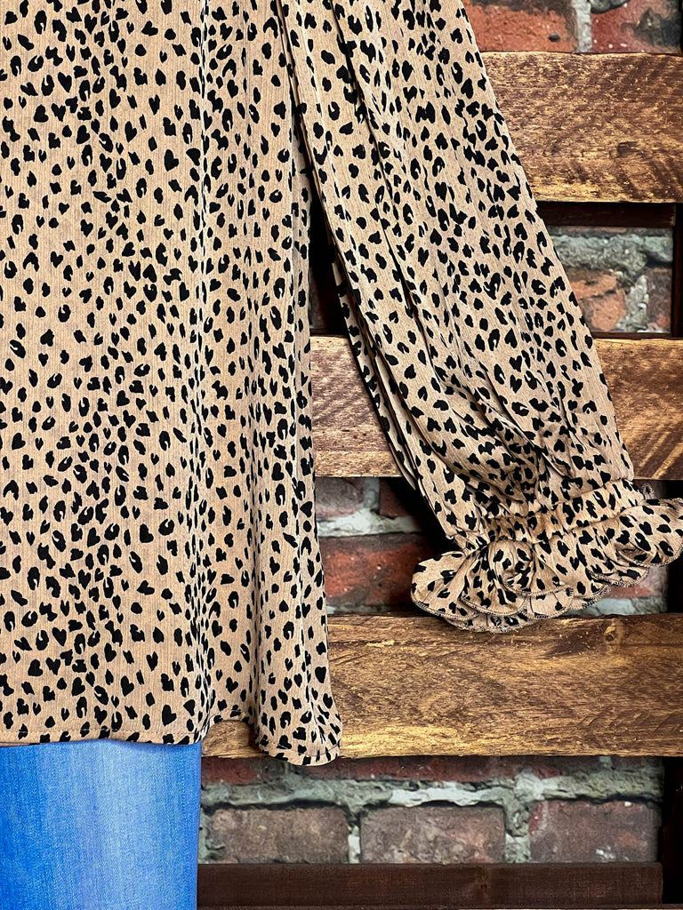 BEAUTIFUL FEELINGS ANIMAL PRINT BLOUSE IN BEIGE & BROWN