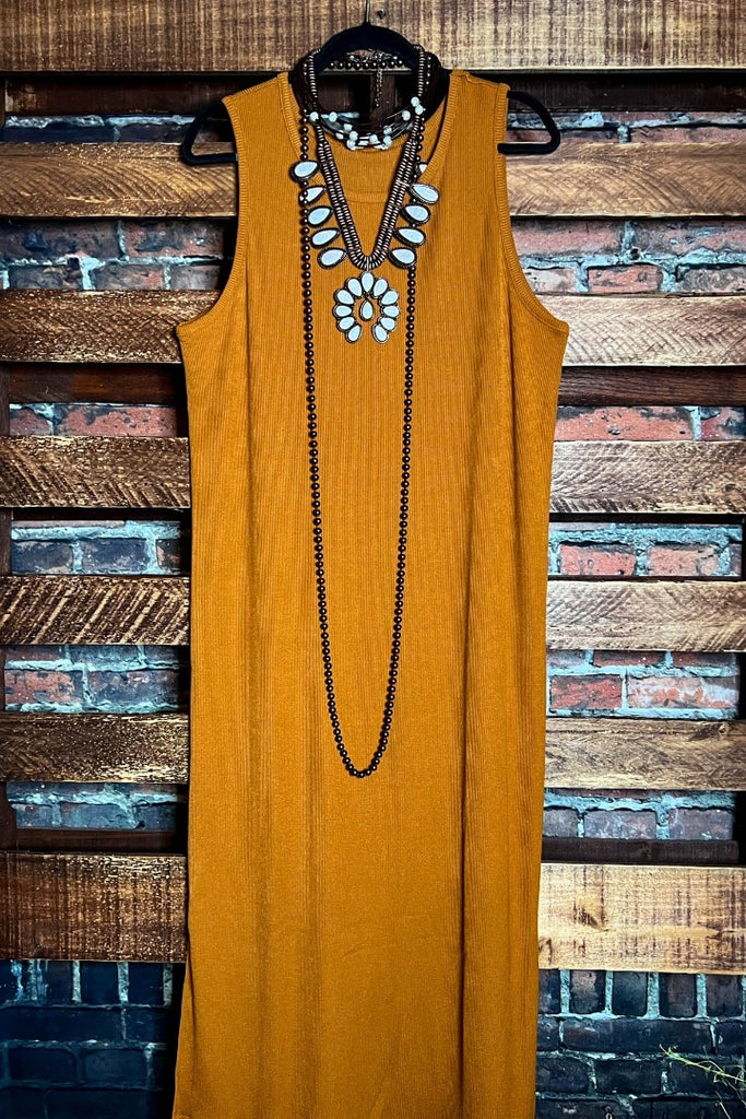 CONFIDENT IN HERSELF MAXI DRESS IN BROWN MUSTARD