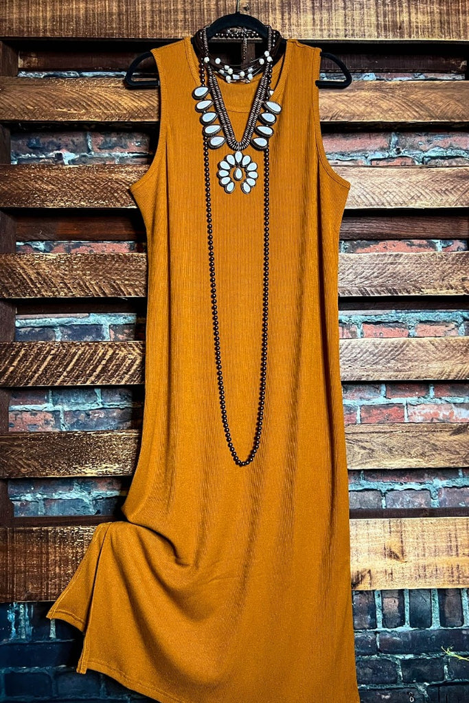 CONFIDENT IN HERSELF MAXI DRESS IN BROWN MUSTARD