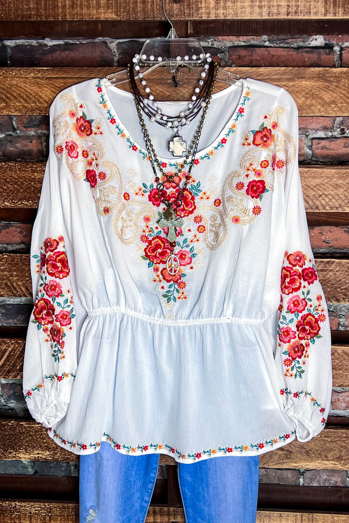 BEAUTIFUL LIFE TO LIVE EMBROIDERED TOP IN OFF WHITE & MULTI