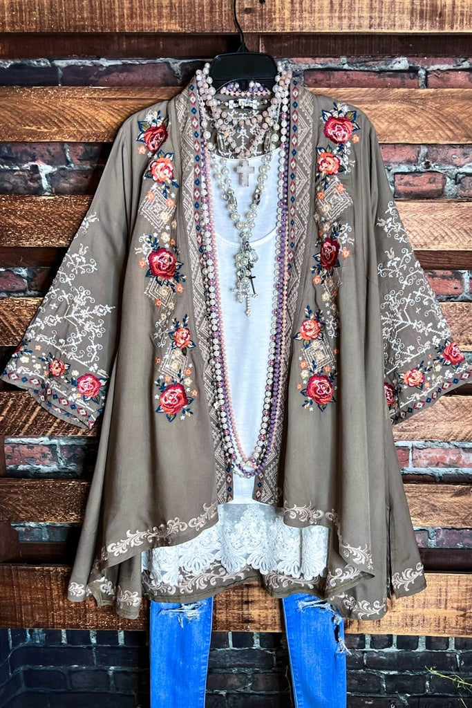 YOU FOUND MY HEART EMBROIDERED KIMONO IN OLIVE