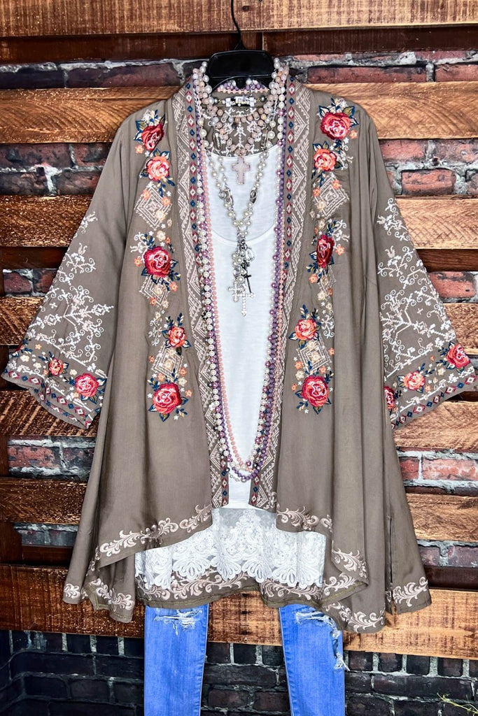 YOU FOUND MY HEART EMBROIDERED KIMONO IN OLIVE