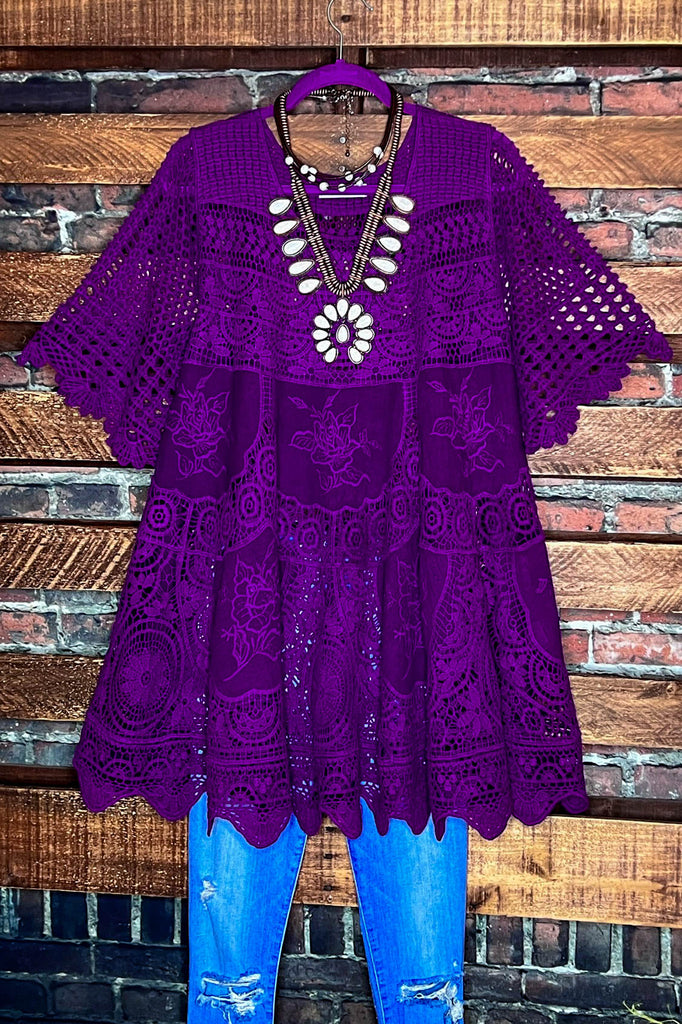 A FAIRYTALE PRETTY UNIQUE 100% COTTON CROCHET LACE TUNIC IN PURPLE