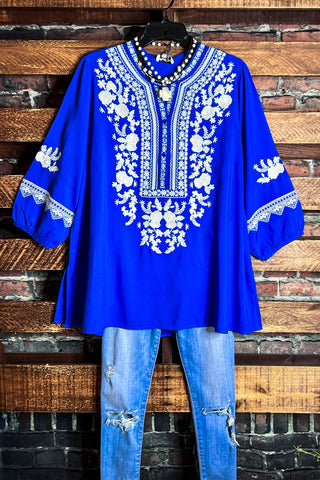 BEAUTIFUL LIFE TO LIVE EMBROIDERED TOP IN BLUE & MULTI