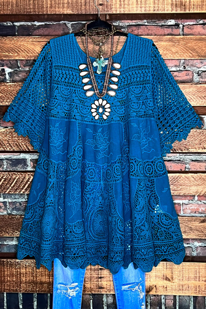 A FAIRYTALE PRETTY UNIQUE 100% COTTON CROCHET LACE TUNIC IN TEAL