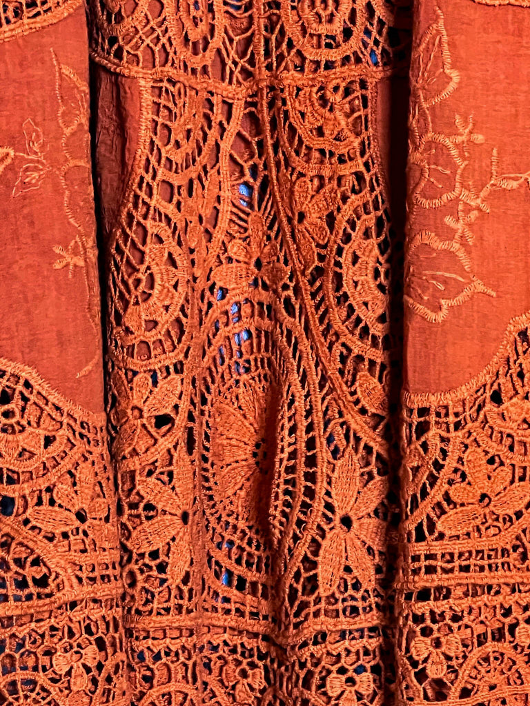 A FAIRYTALE PRETTY UNIQUE 100% COTTON CROCHET LACE TUNIC - RUST