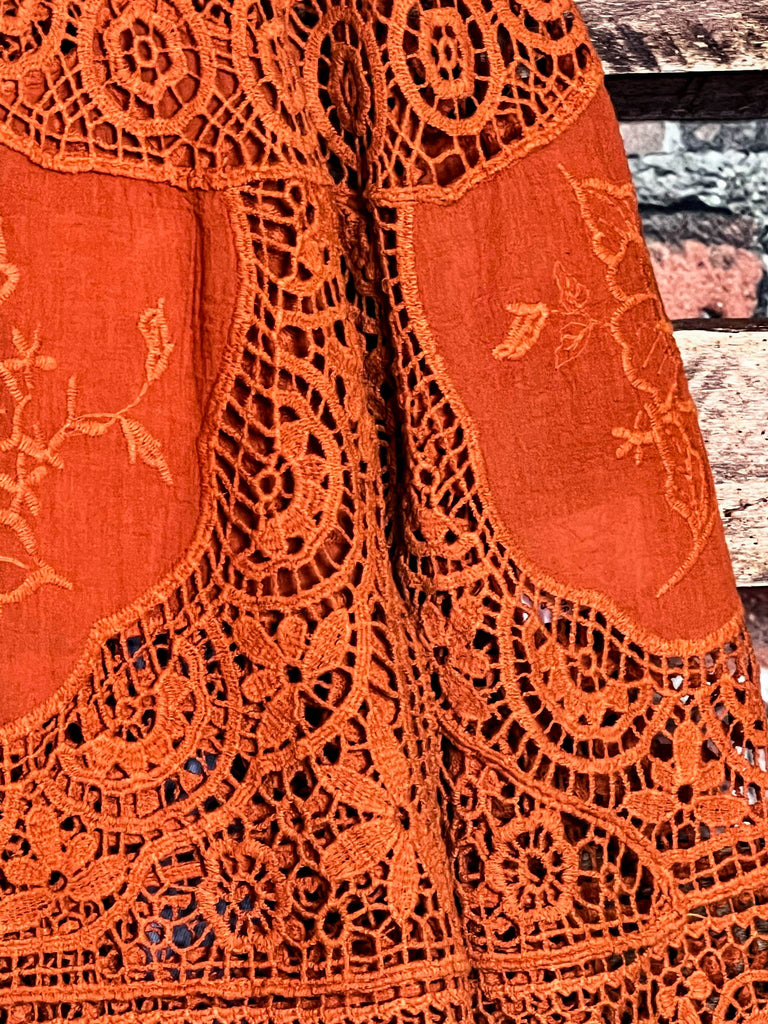 A FAIRYTALE PRETTY UNIQUE 100% COTTON CROCHET LACE TUNIC - RUST