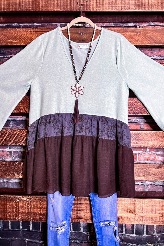 Lovin' On You Top in Brown & Mint