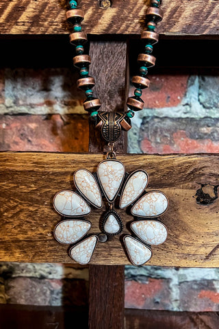 PEACEFUL & FREE SOUL JORNEY NECKLACE