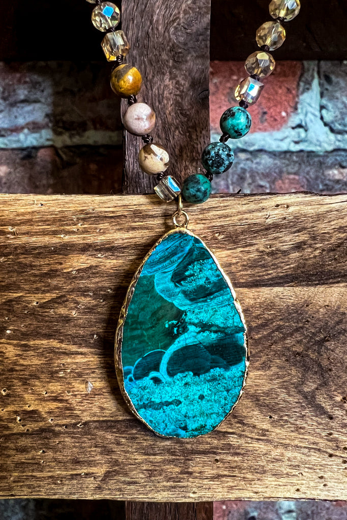 ALOHA SEA DROP NATURAL STONE NECKLACE JADE