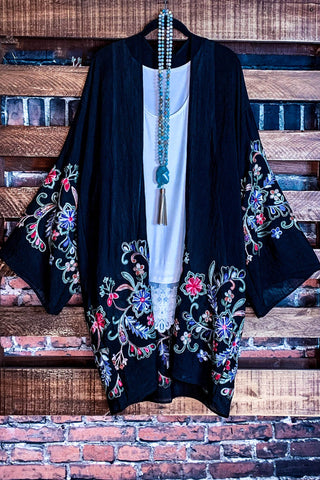 GO WITH GRACE BLACK FLORAL EMBROIDERED KIMONO – Life is Chic Boutique