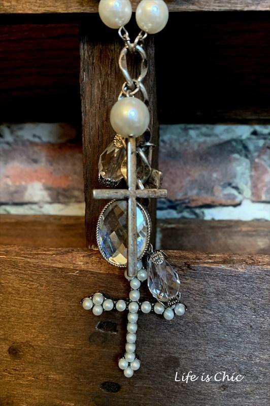 FAB VINTAGE PEARL CROSS AND CRYSTAL NECKLACE SET