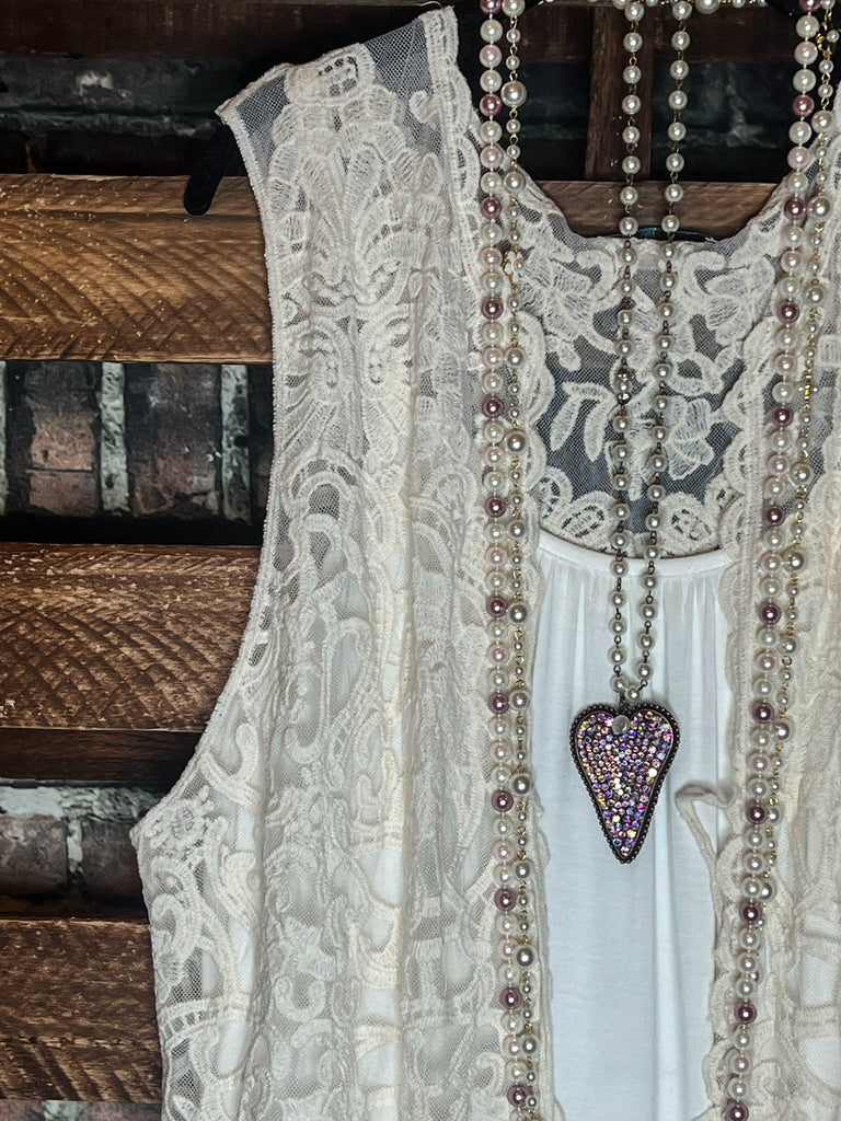 AIR OF ROMANCE VINTAGE INSPIRED LACE DUSTER VEST IN IVORY