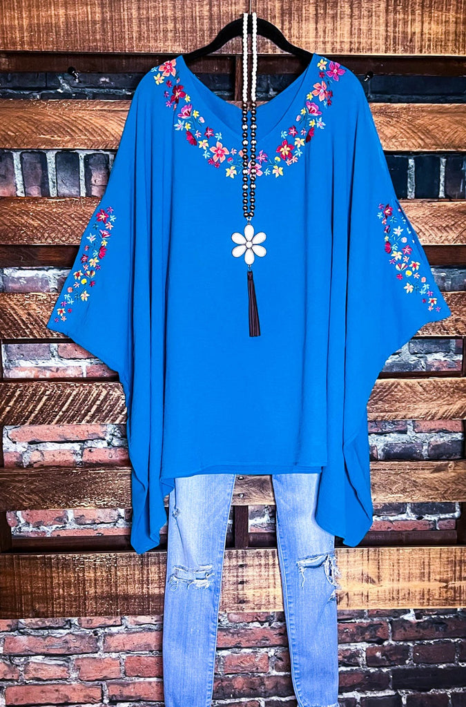 PRETTY PERFECTION EMBROIDERED OVERSIZED TUNIC IN ATLANTIC BLUE