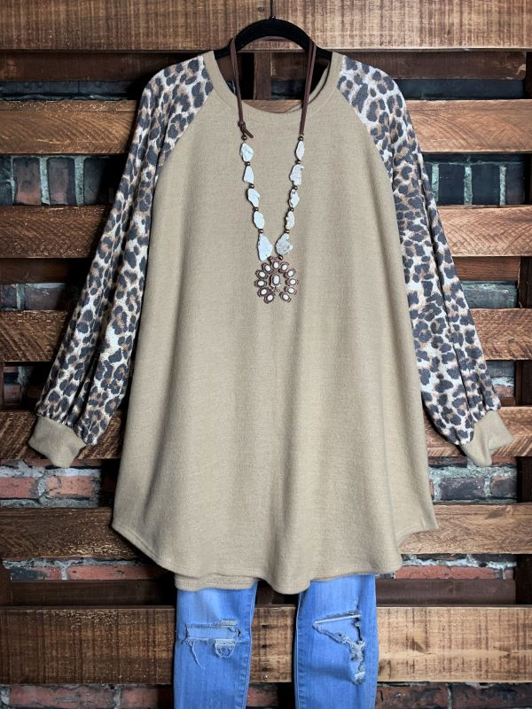 3X - HACCI BRUSH OVERSIZED SWEATER TUNIC IN LEOPARD -----SALE