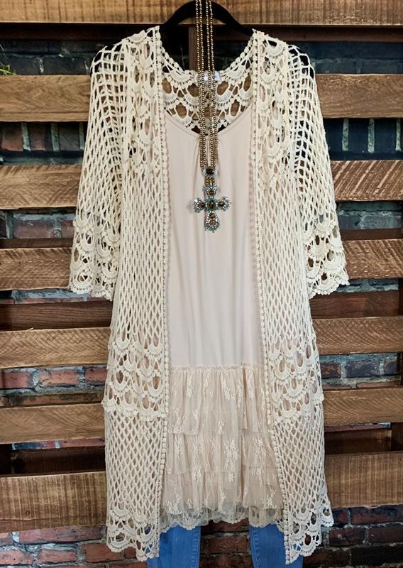 BOHEMIAN HEART VINTAGE INSPIRED CROCHET DUSTER CARDIGAN IN BEIGE