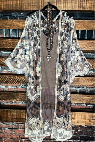 MATTERS OF THE HEART LACE CARDIGAN KIMONO LIGHT MOCHA