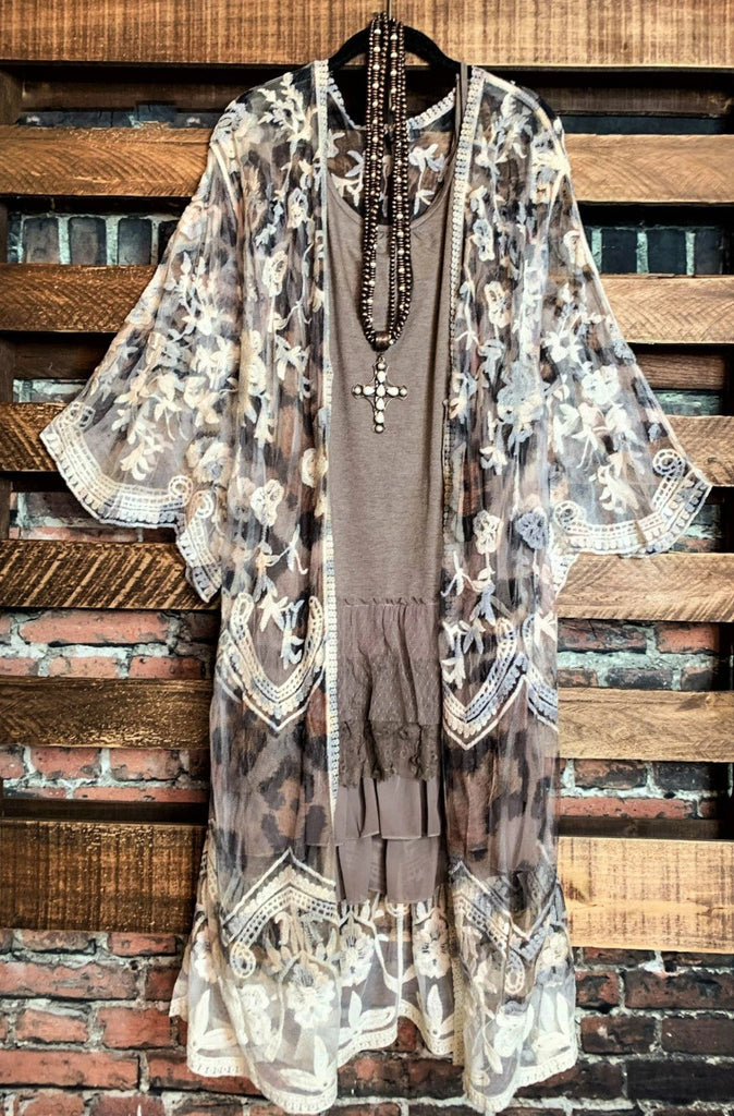 LOVE FOR A LIFETIME LACE BROWN & LEOPARD DUSTER KIMONO